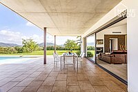 Überdachte Terrasse